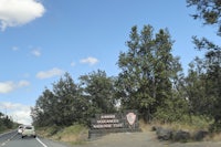 a sign for a national park in hawaii